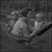 На чердаке старого дома в Волковыске найдены фотографии 1939 года