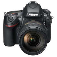 Компания Nikon представила камеры D800 и D800E