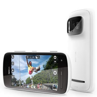 Cмартфон Nokia 808 PureView оснащен датчиком изображения разрешением 41Мп